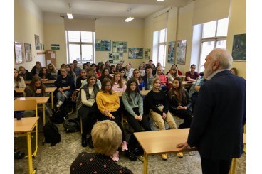 Intenzivní beseda se studenty oboru knihovnictví SOŠ školy Prof. Švejcara v Plzni. 