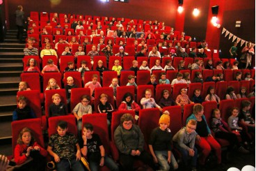 Takto plné kino festivalové členy hřeje na duši...